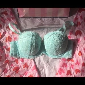 Victoria’s Secret multiway bra